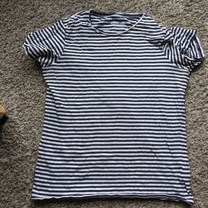 Everlane short sleeve crew tee